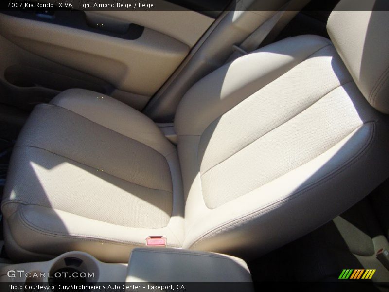 Light Almond Beige / Beige 2007 Kia Rondo EX V6