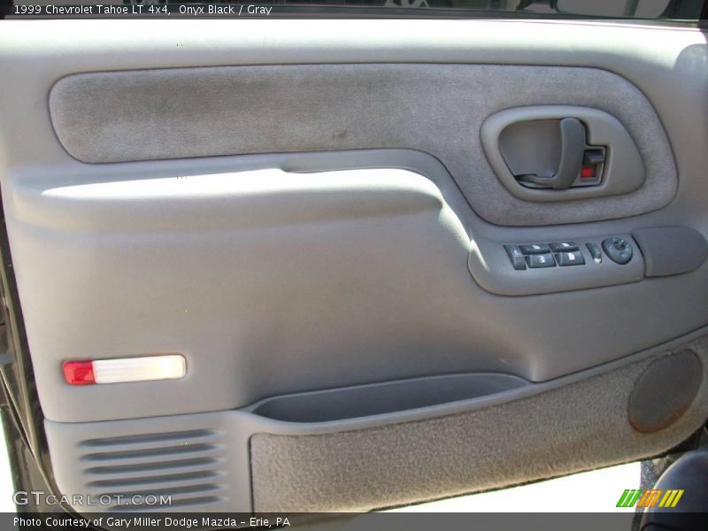 Onyx Black / Gray 1999 Chevrolet Tahoe LT 4x4