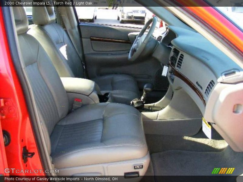 Torch Red / Light Oak 2000 Chevrolet Impala LS