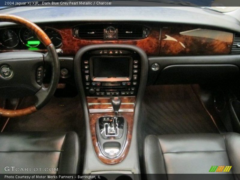 Dashboard of 2004 XJ XJR
