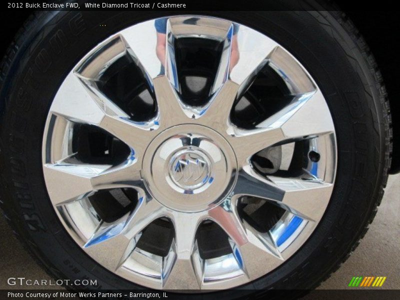 White Diamond Tricoat / Cashmere 2012 Buick Enclave FWD