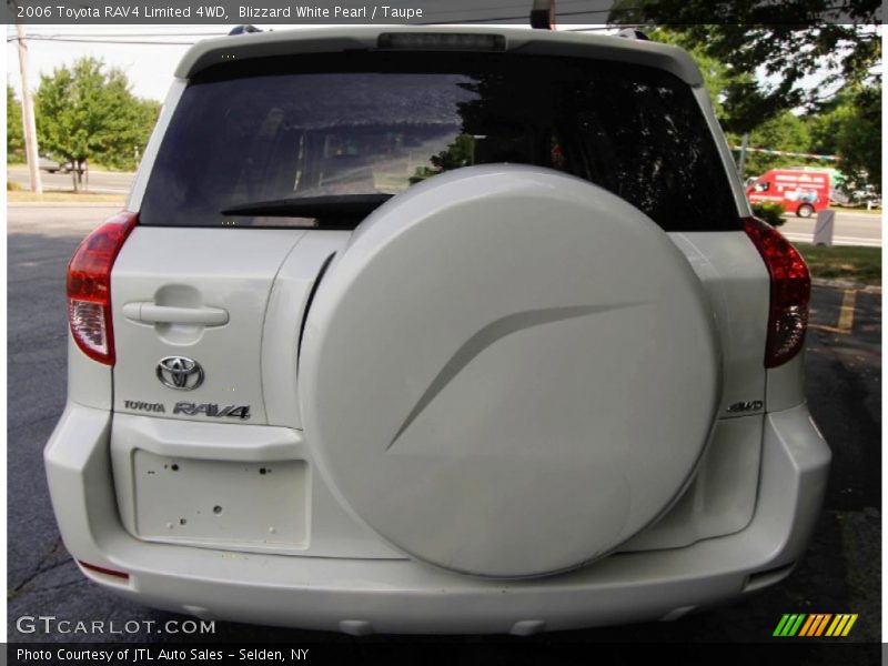 Blizzard White Pearl / Taupe 2006 Toyota RAV4 Limited 4WD