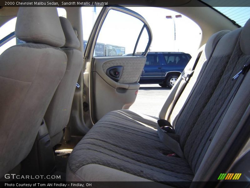 Sandrift Metallic / Neutral 2000 Chevrolet Malibu Sedan