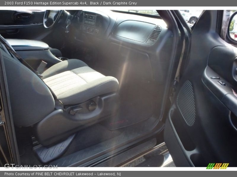 Black / Dark Graphite Grey 2003 Ford F150 Heritage Edition Supercab 4x4