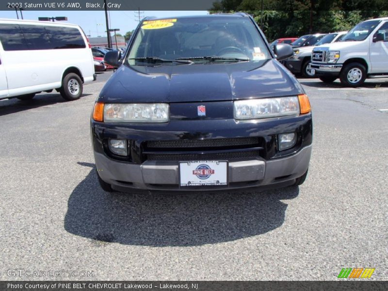 Black / Gray 2003 Saturn VUE V6 AWD