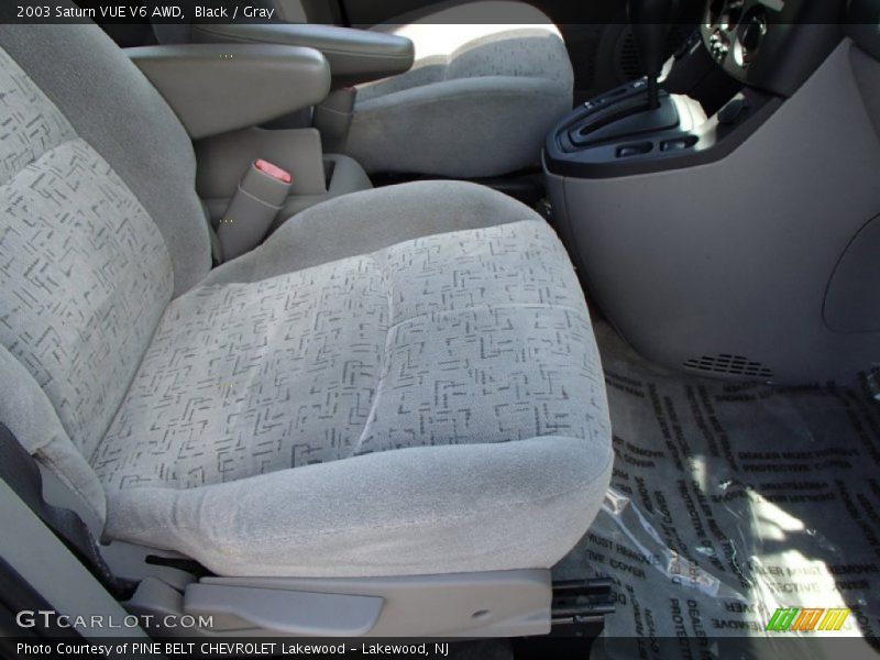 Black / Gray 2003 Saturn VUE V6 AWD