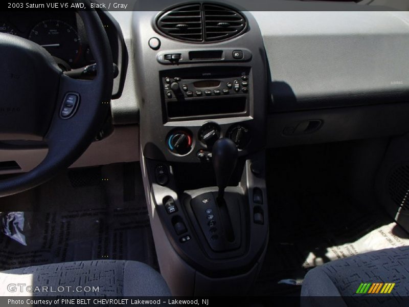 Black / Gray 2003 Saturn VUE V6 AWD