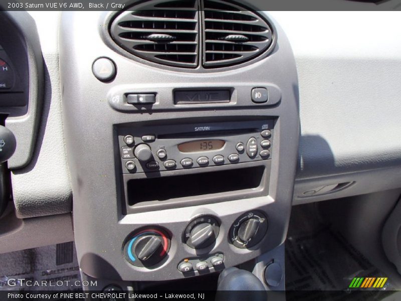 Black / Gray 2003 Saturn VUE V6 AWD