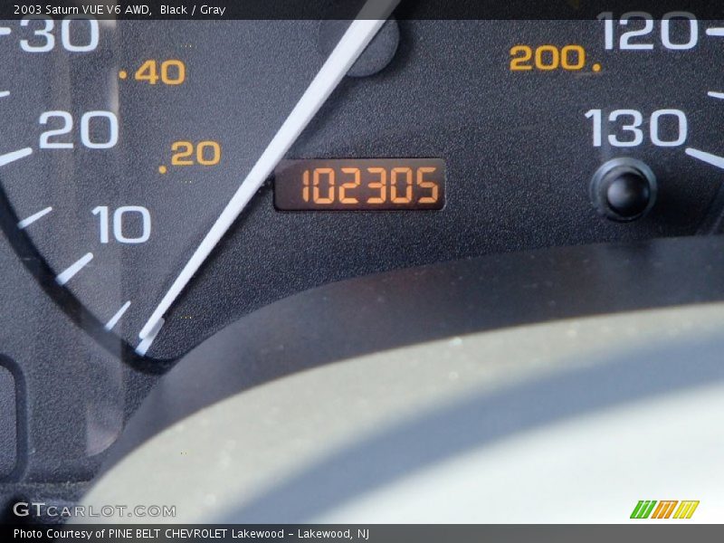Black / Gray 2003 Saturn VUE V6 AWD