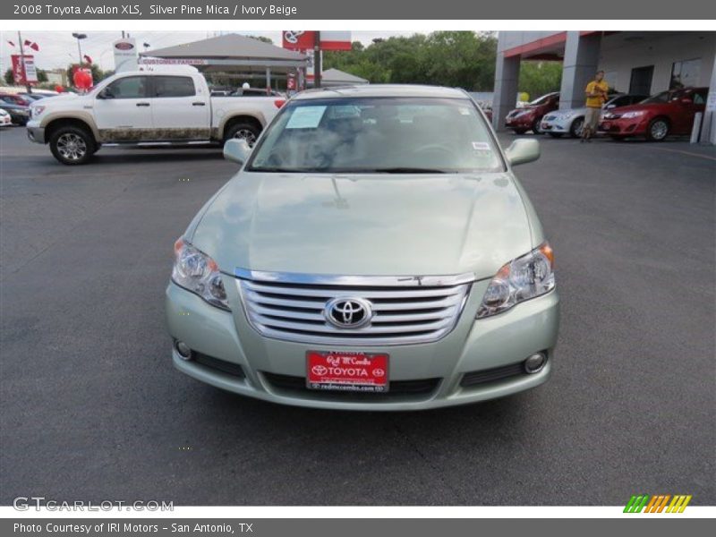 Silver Pine Mica / Ivory Beige 2008 Toyota Avalon XLS