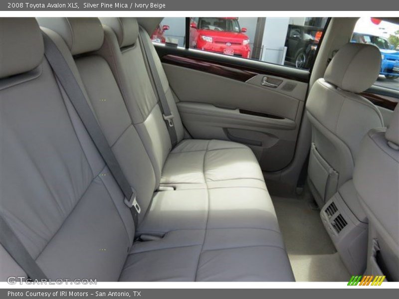 Silver Pine Mica / Ivory Beige 2008 Toyota Avalon XLS