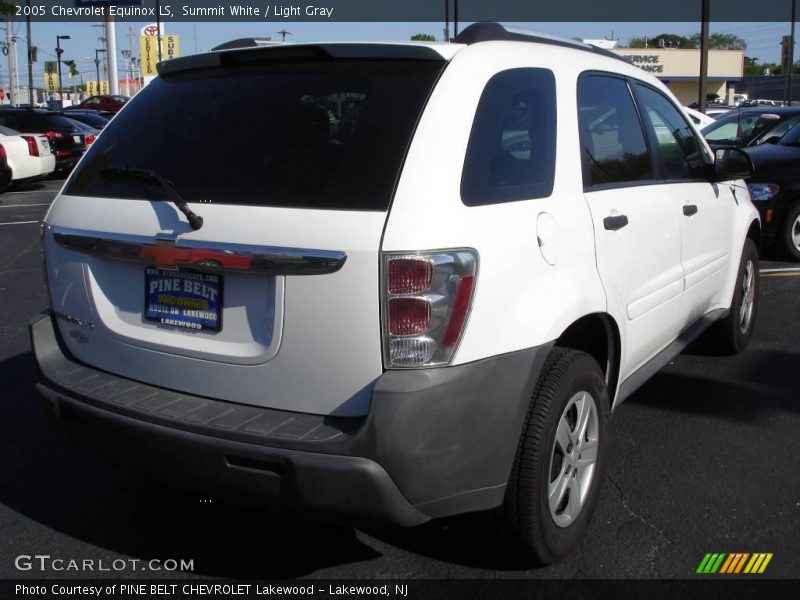 Summit White / Light Gray 2005 Chevrolet Equinox LS