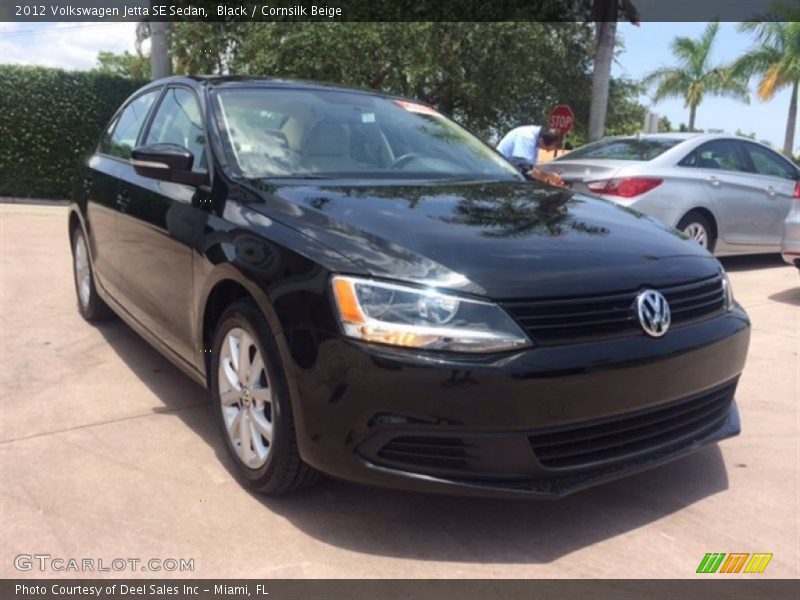 Black / Cornsilk Beige 2012 Volkswagen Jetta SE Sedan