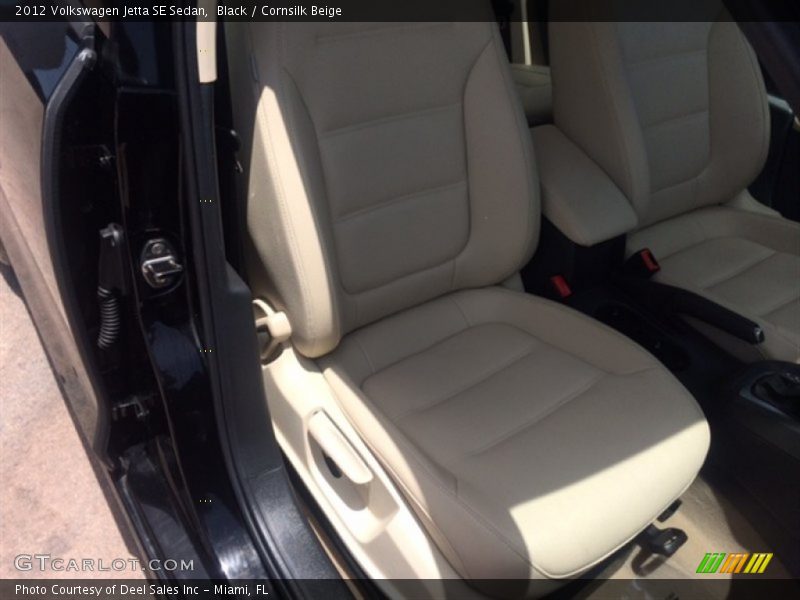 Black / Cornsilk Beige 2012 Volkswagen Jetta SE Sedan