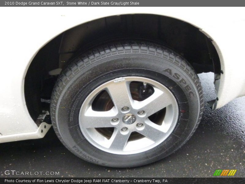 Stone White / Dark Slate Gray/Light Shale 2010 Dodge Grand Caravan SXT