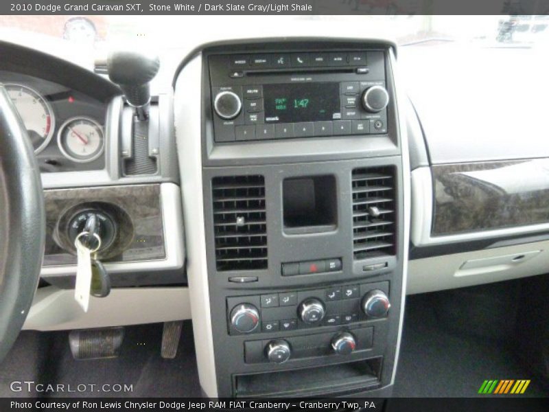 Stone White / Dark Slate Gray/Light Shale 2010 Dodge Grand Caravan SXT
