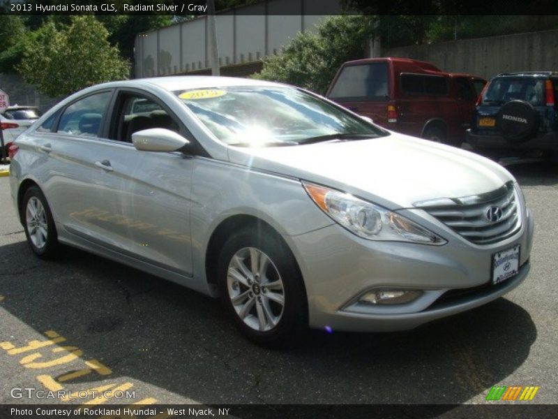 Radiant Silver / Gray 2013 Hyundai Sonata GLS