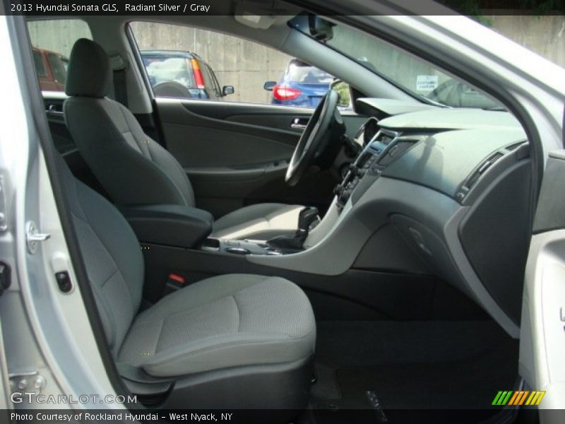 Radiant Silver / Gray 2013 Hyundai Sonata GLS