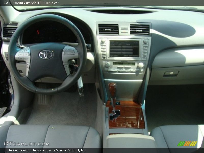 Black / Ash 2011 Toyota Camry XLE