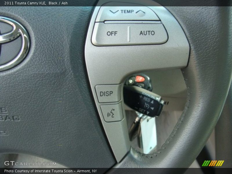 Black / Ash 2011 Toyota Camry XLE