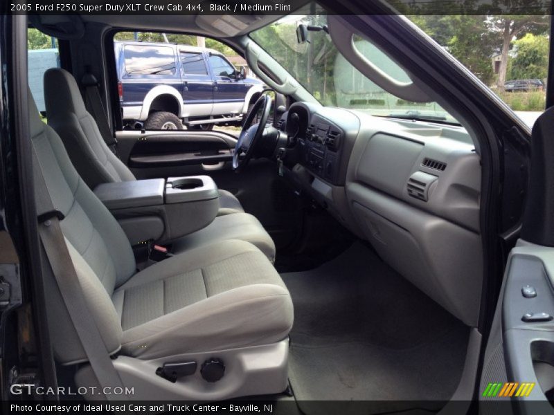 Black / Medium Flint 2005 Ford F250 Super Duty XLT Crew Cab 4x4