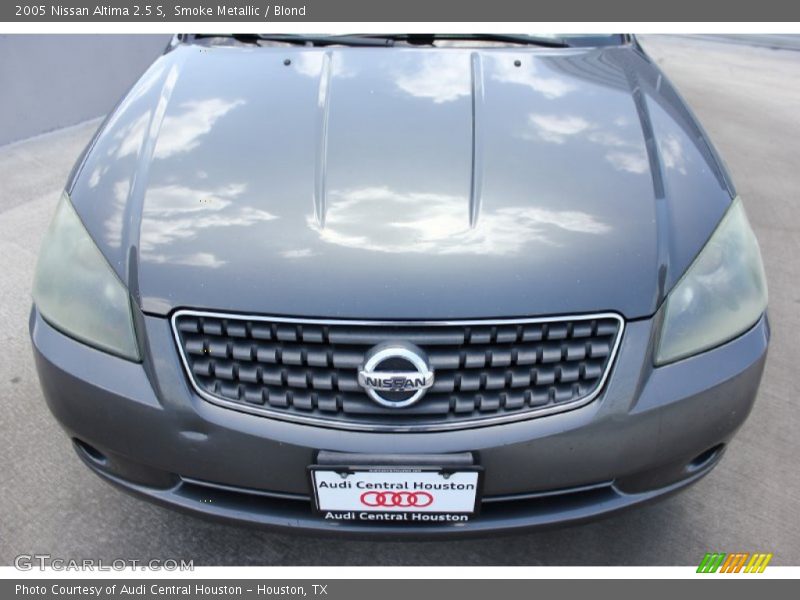 Smoke Metallic / Blond 2005 Nissan Altima 2.5 S