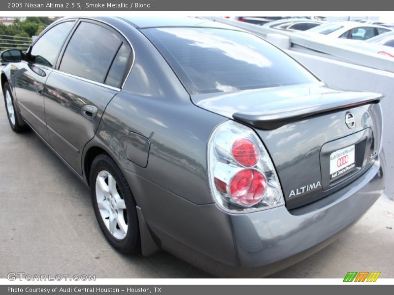 Smoke Metallic / Blond 2005 Nissan Altima 2.5 S