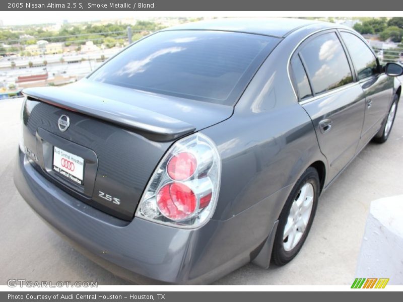 Smoke Metallic / Blond 2005 Nissan Altima 2.5 S