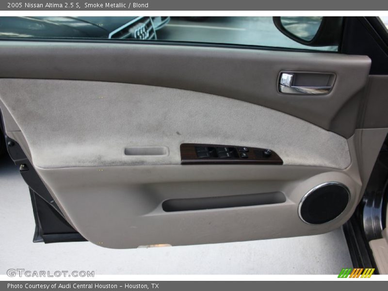 Smoke Metallic / Blond 2005 Nissan Altima 2.5 S