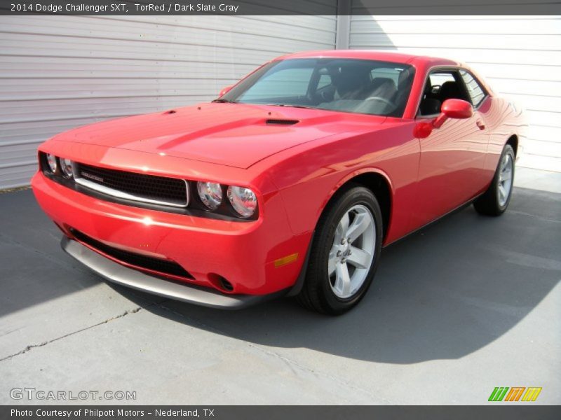 TorRed / Dark Slate Gray 2014 Dodge Challenger SXT