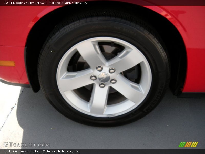 TorRed / Dark Slate Gray 2014 Dodge Challenger SXT