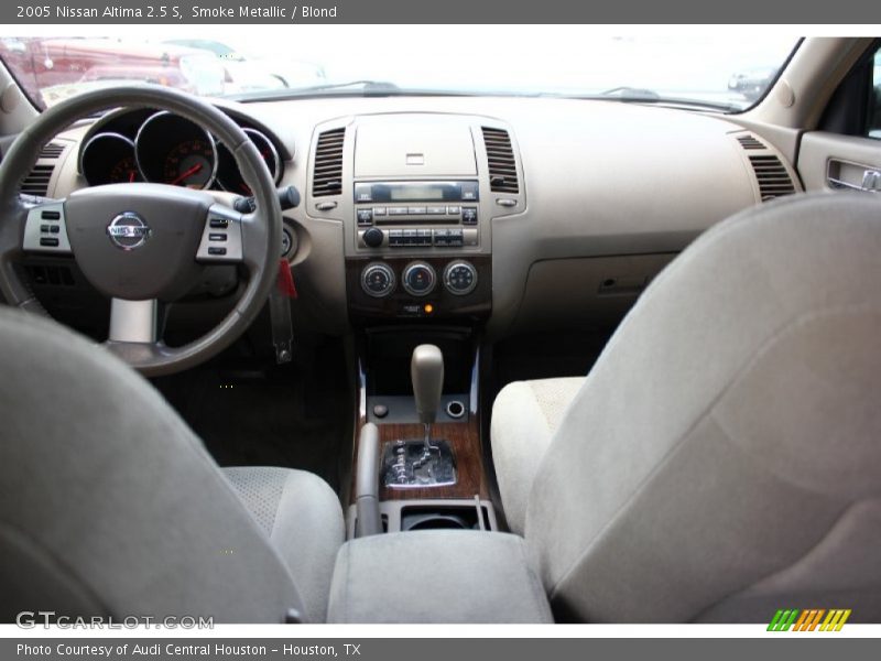 Smoke Metallic / Blond 2005 Nissan Altima 2.5 S