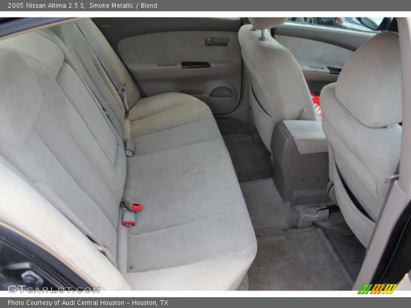 Smoke Metallic / Blond 2005 Nissan Altima 2.5 S