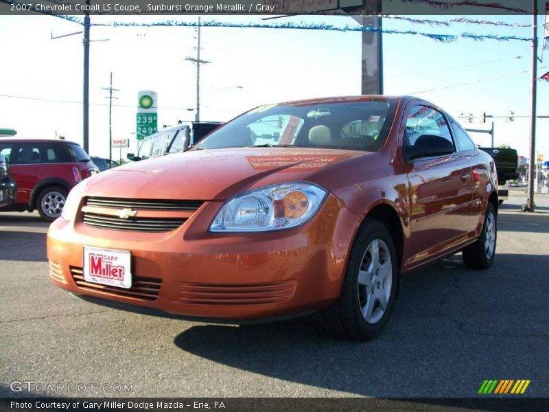 Sunburst Orange Metallic / Gray 2007 Chevrolet Cobalt LS Coupe