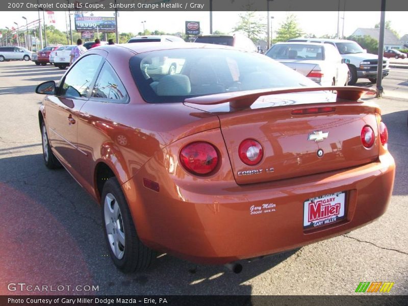 Sunburst Orange Metallic / Gray 2007 Chevrolet Cobalt LS Coupe