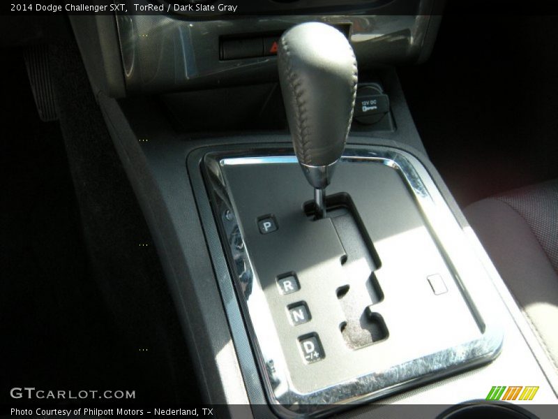 TorRed / Dark Slate Gray 2014 Dodge Challenger SXT