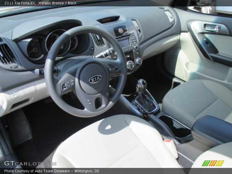 Metallic Bronze / Black 2013 Kia Forte EX