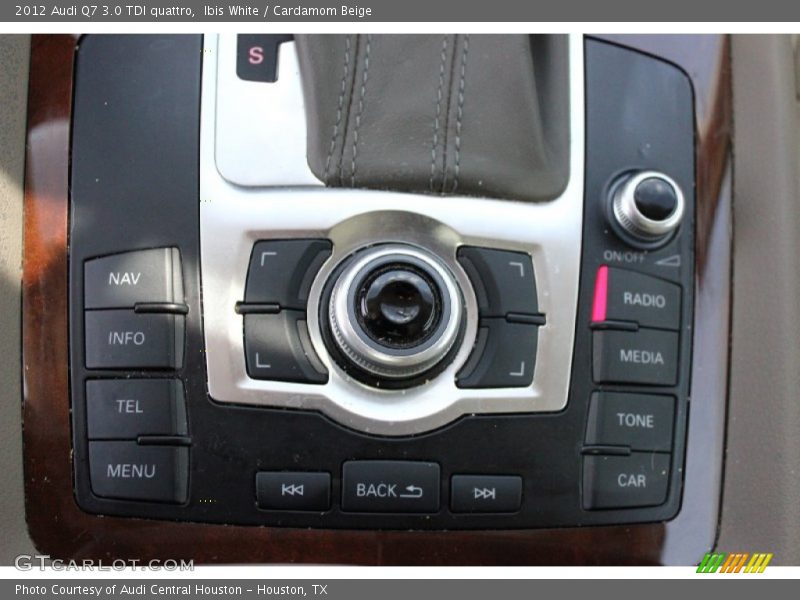 Ibis White / Cardamom Beige 2012 Audi Q7 3.0 TDI quattro