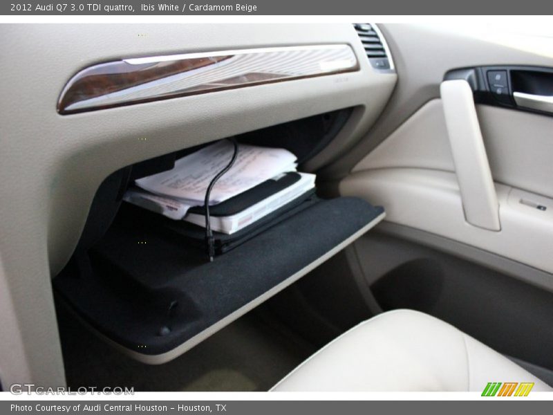 Ibis White / Cardamom Beige 2012 Audi Q7 3.0 TDI quattro
