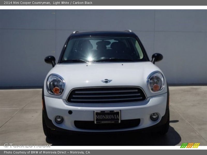 Light White / Carbon Black 2014 Mini Cooper Countryman