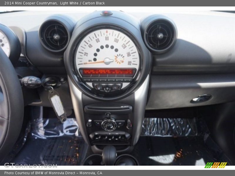 Light White / Carbon Black 2014 Mini Cooper Countryman