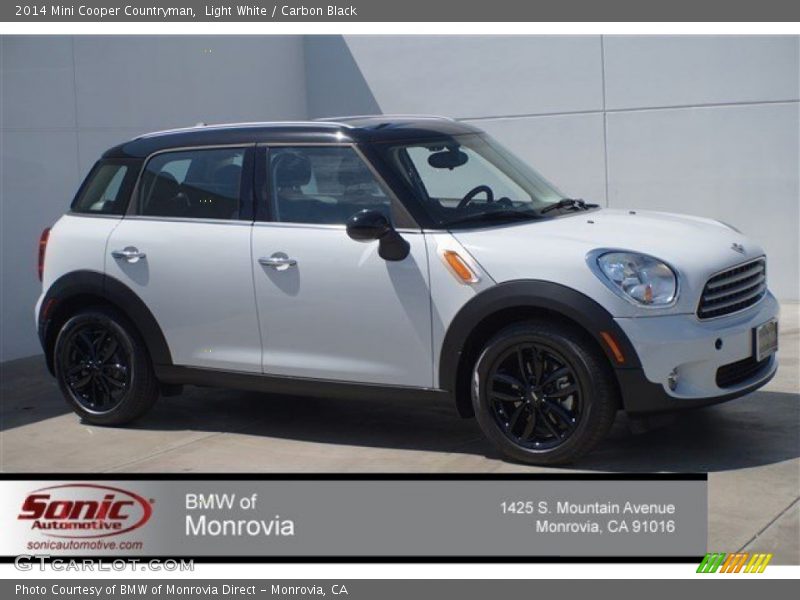 Light White / Carbon Black 2014 Mini Cooper Countryman