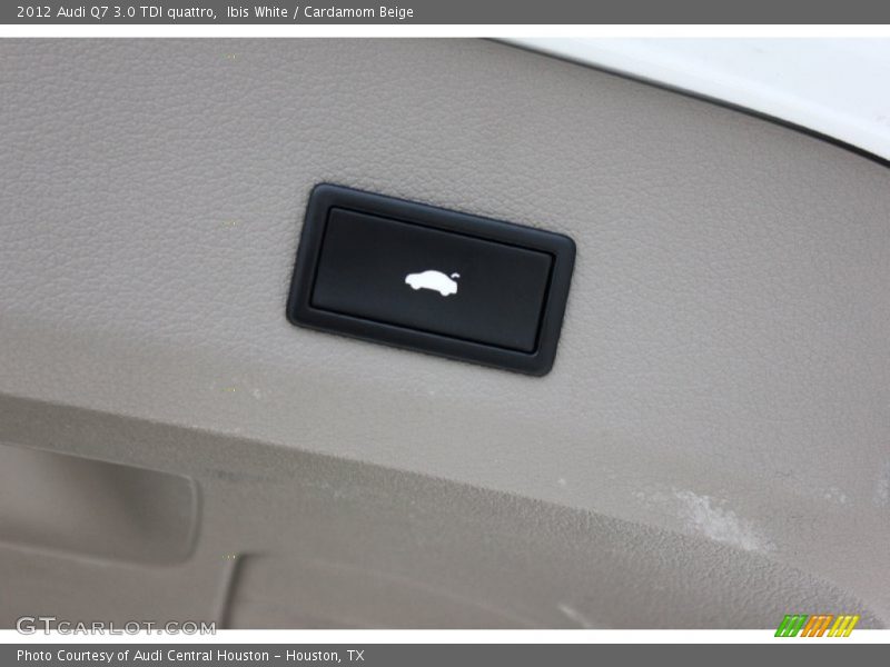Ibis White / Cardamom Beige 2012 Audi Q7 3.0 TDI quattro