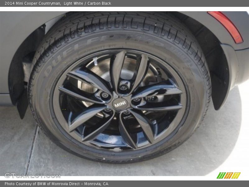 Light White / Carbon Black 2014 Mini Cooper Countryman
