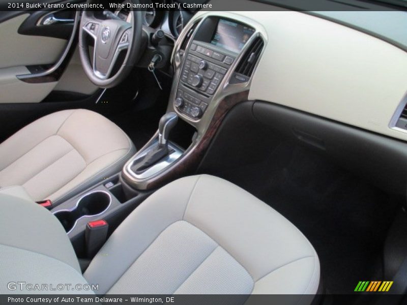 White Diamond Tricoat / Cashmere 2014 Buick Verano Convenience