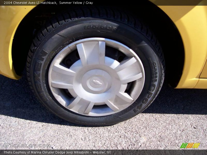 Summer Yellow / Gray 2004 Chevrolet Aveo LS Hatchback