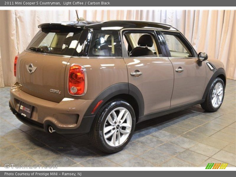 Light Coffee / Carbon Black 2011 Mini Cooper S Countryman