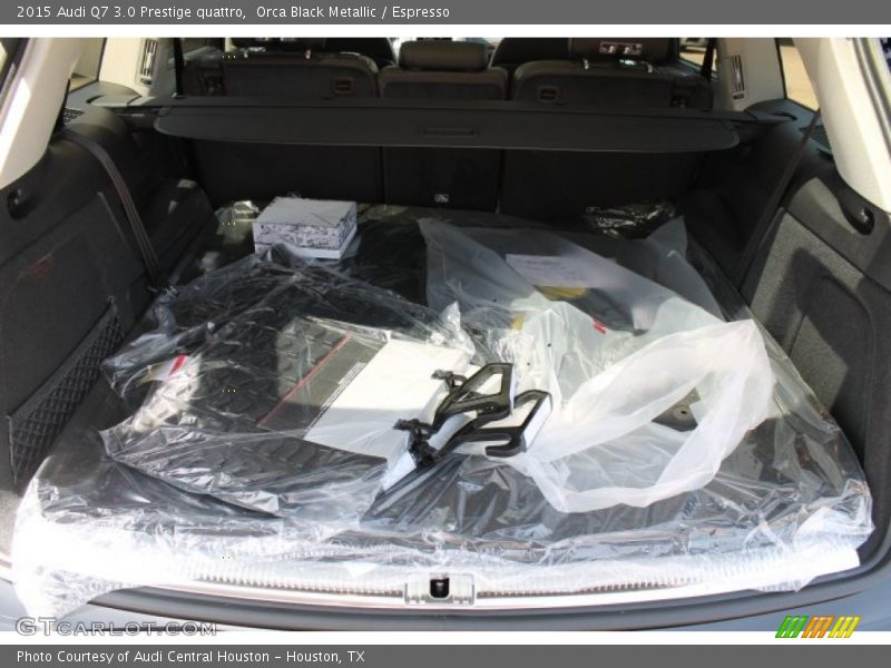  2015 Q7 3.0 Prestige quattro Trunk