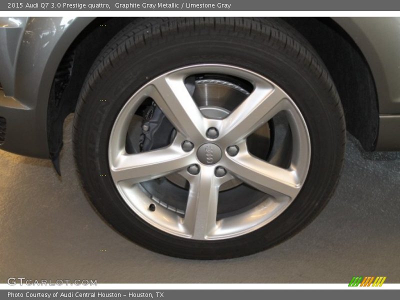 Graphite Gray Metallic / Limestone Gray 2015 Audi Q7 3.0 Prestige quattro