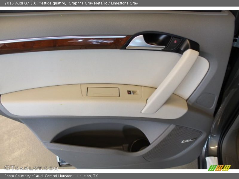 Graphite Gray Metallic / Limestone Gray 2015 Audi Q7 3.0 Prestige quattro